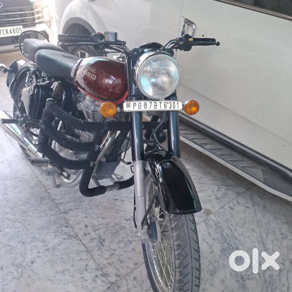 Classic 350: cherry colour