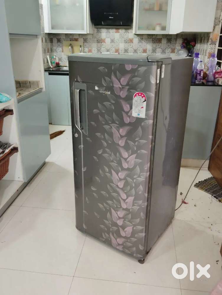 Whirlpool refrigerator 180 L