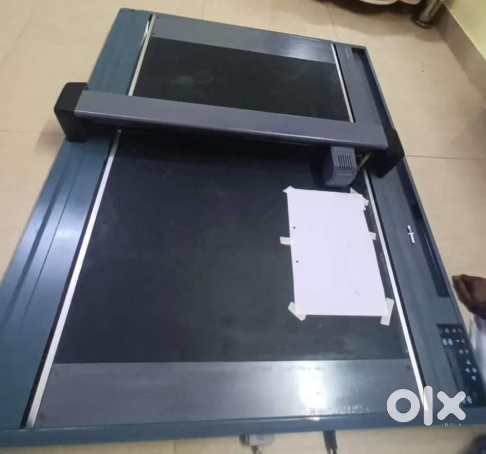 Flatbed plotter