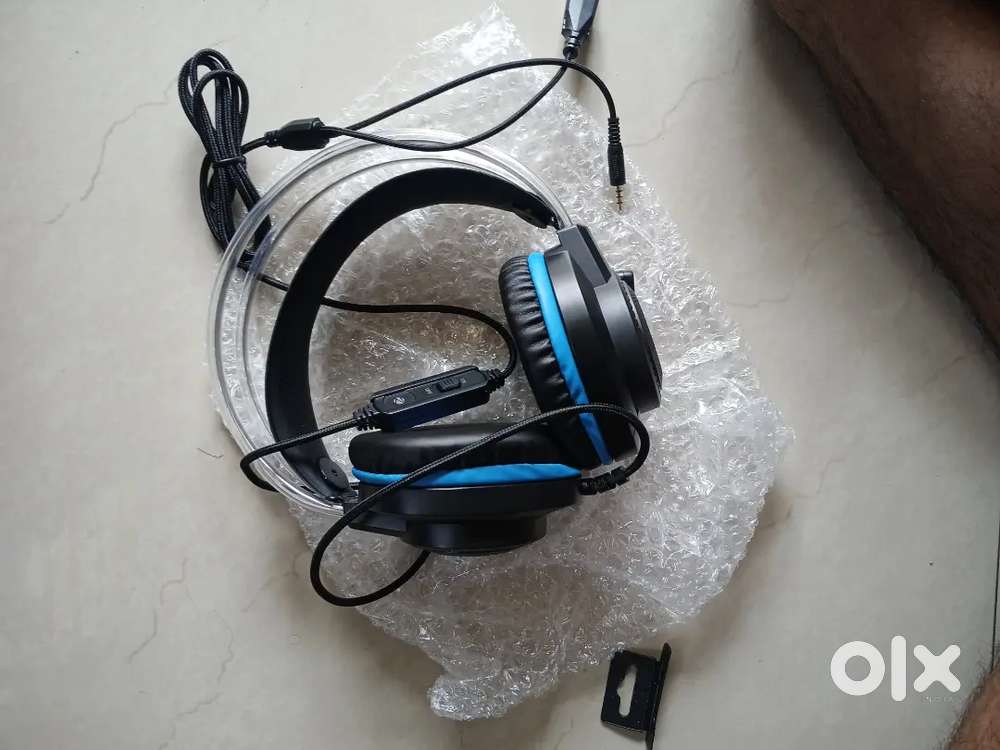 Gaming headphone USB light jack audio