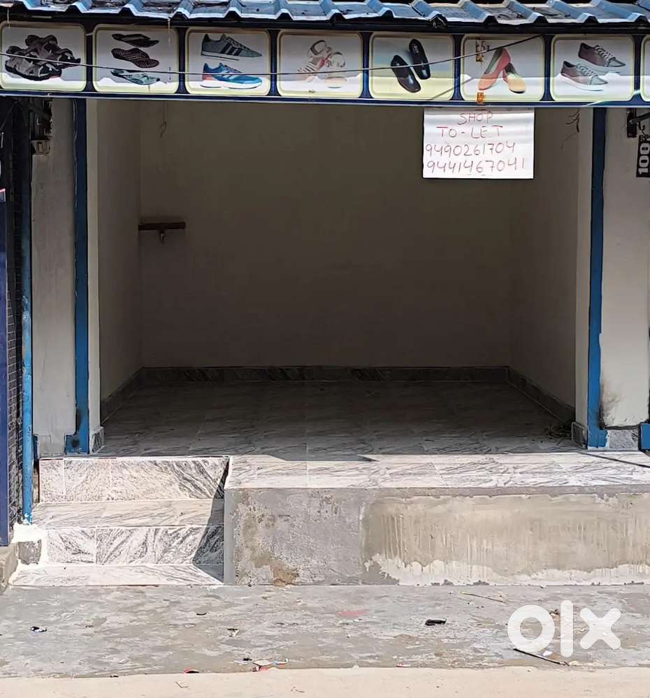 Shop for rent at Arilova, Mustafa colony