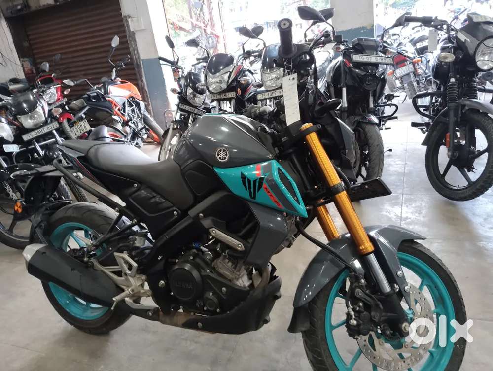 MT-15 , bs-6, v2 model 2023 kms 42000
