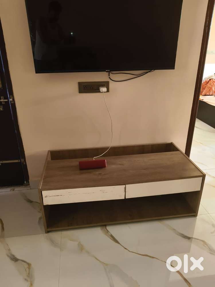 Center Table