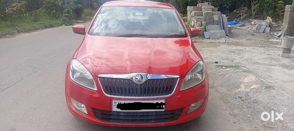 2014 ŠKODA RAPID AMBITION 1.6 TDI MT Diesel car for sale