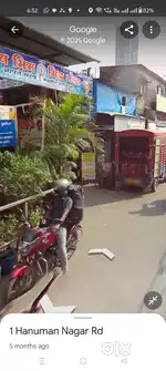 Shop in akurli road