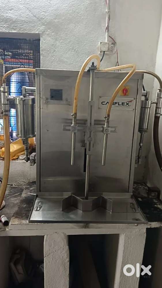 Canflex liquid bottle filling meashine   just 2,50000