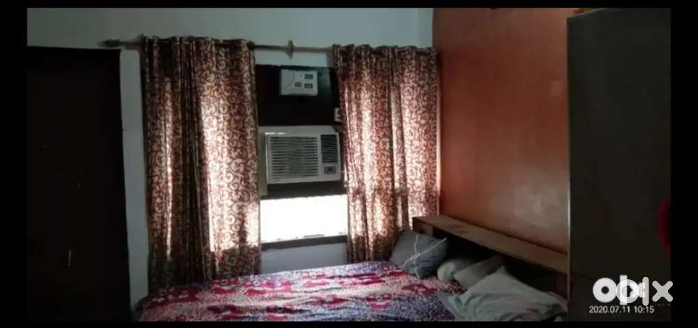 Furnished Room forGirls seperate washroom common kitchen
