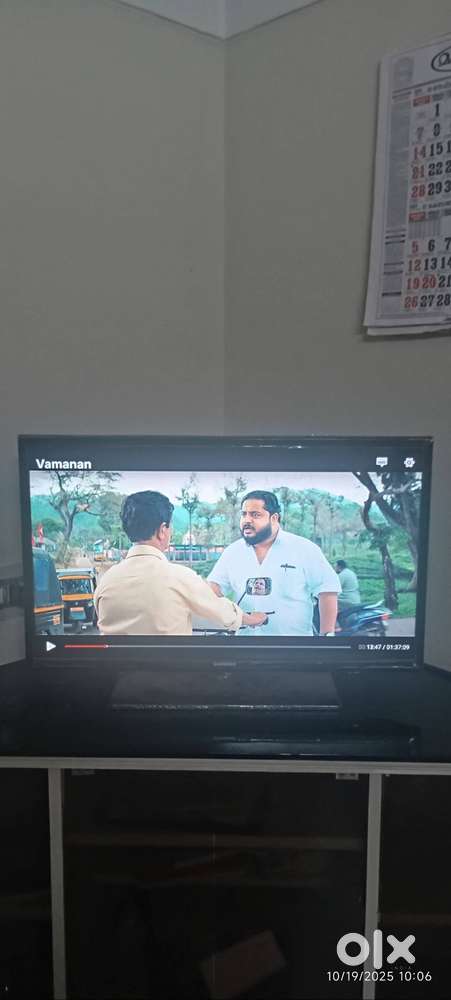 L E D Samsung 32 inch , 5 years old good