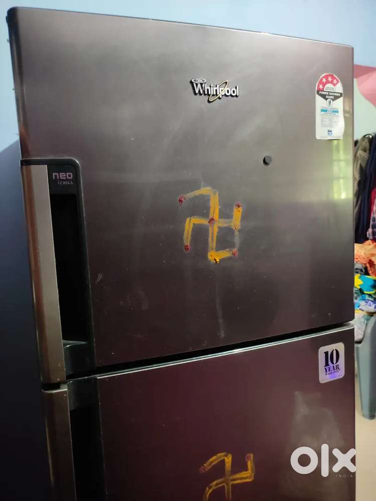 Whirlpool double door 4 star refrigerator