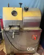 Automatic Sugarcane Juicer machine