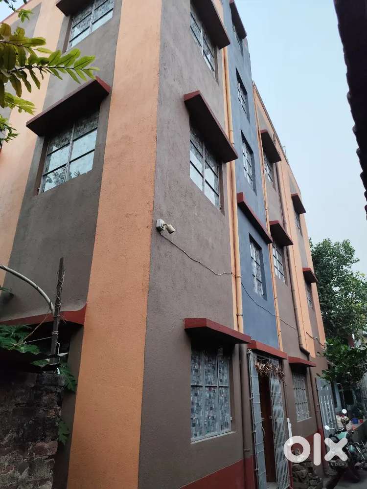 2BHK  FLATS AVAILABLE FOR RENT WITH ATTACHED KITCHEN & WASHROOM