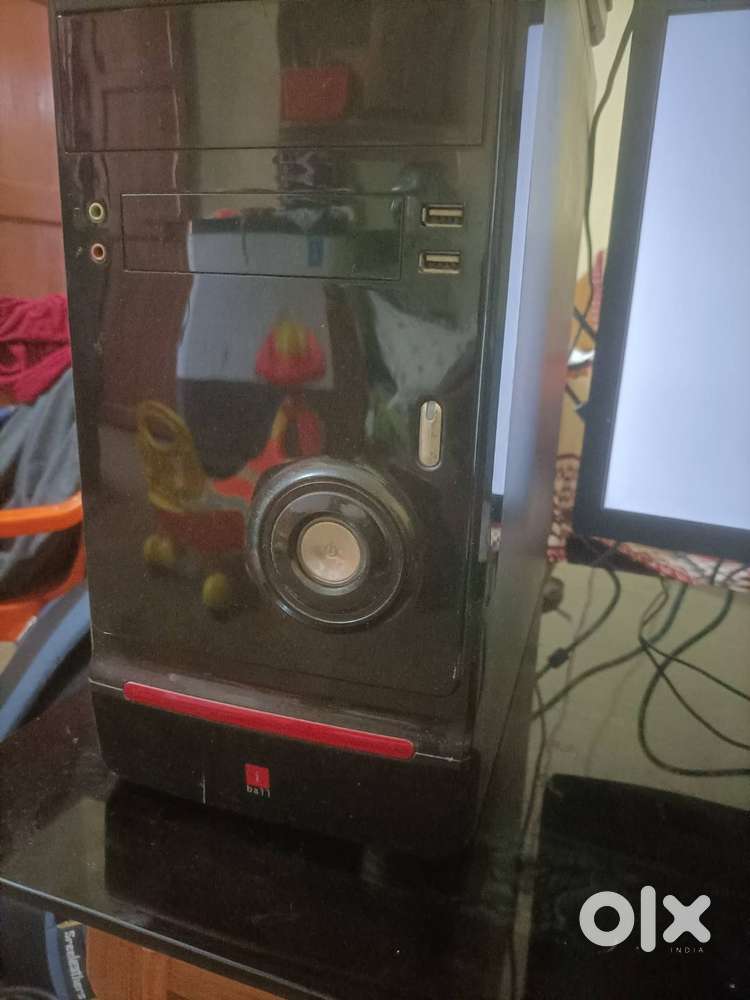 i3 5th generation desktop,22 LG LED,UPS for sale