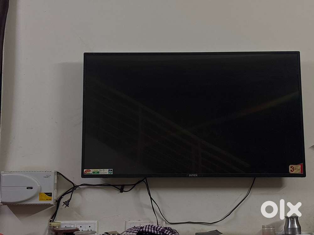 Intex tv with stabiliser