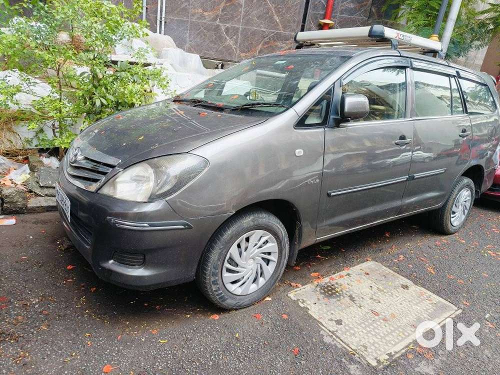 Toyota Innova 2.5 G (Diesel) 8 Seater, 2010, Diesel