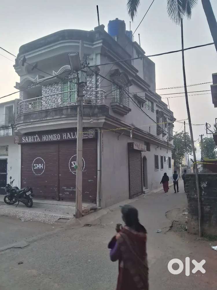Chittaranjan railway station under 300mtr high school road mihijam