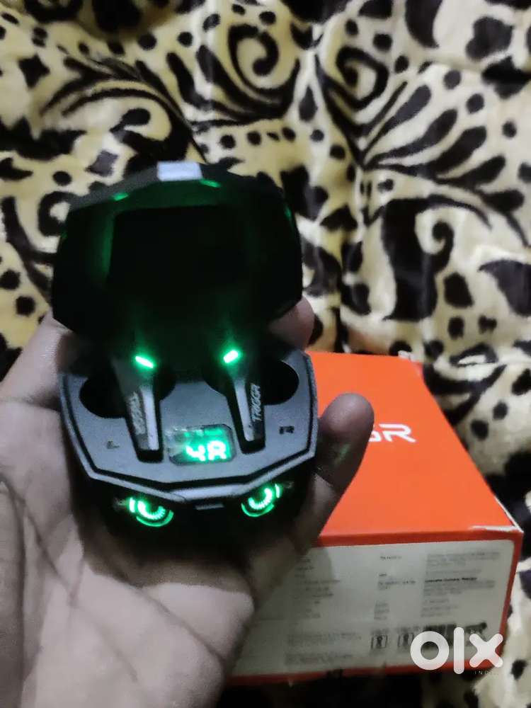 Triggr Kraken X1 Orignal Airbuds Never Used
