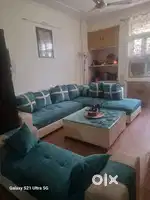 7 seater sofa with center table