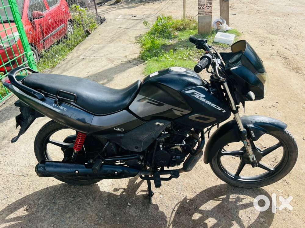 Hero passion pro , model 2021, insurance live , good condition