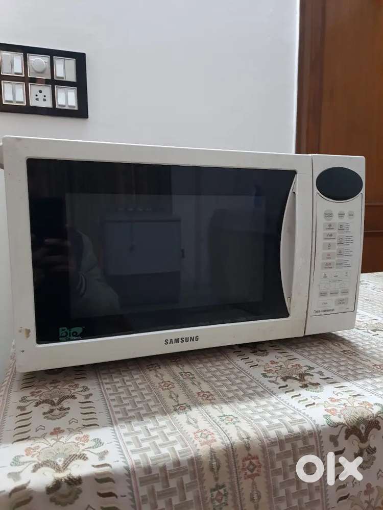 Samsung Microwave with Convection