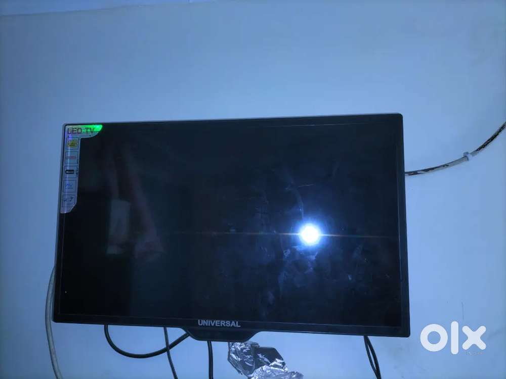 Universal Brand TV 40 inch