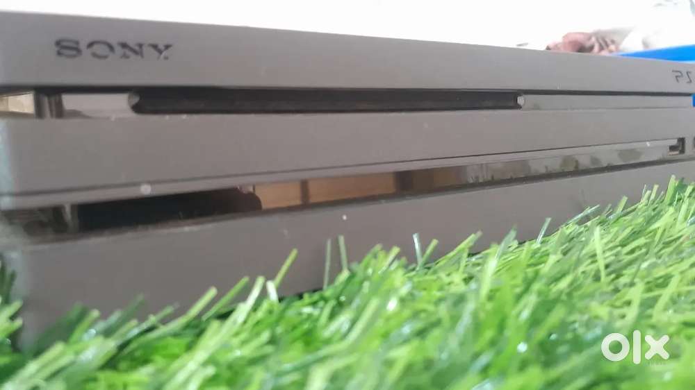 PS4 PRO mint condition