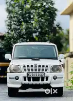Mahindra Scorpio 2006