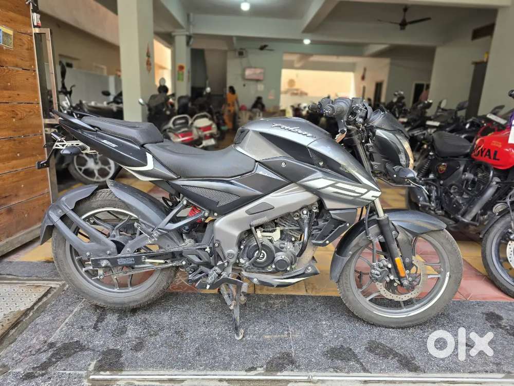 Bajaj Pulsar NS 125