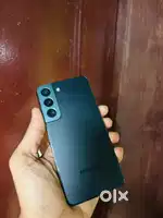 SAMSUNG S22