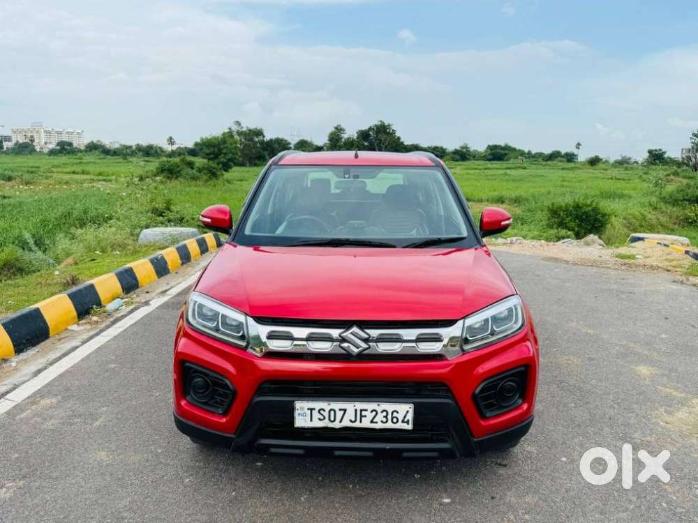 Maruti Suzuki Brezza Vxi AT, 2022, Petrol