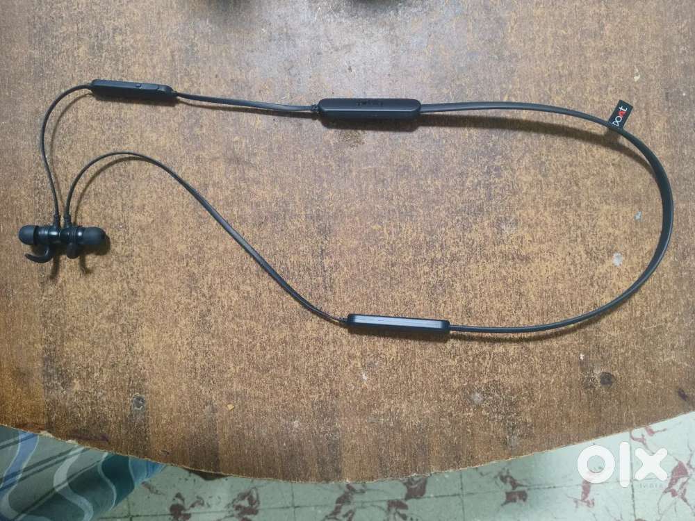 Boat Rockers 255 pro+ Neck band