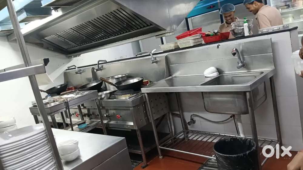 আমরা মোমো বানিয়ে সাপ্লাই করে থাকি যদি লাগে যোগাযোগ করুন