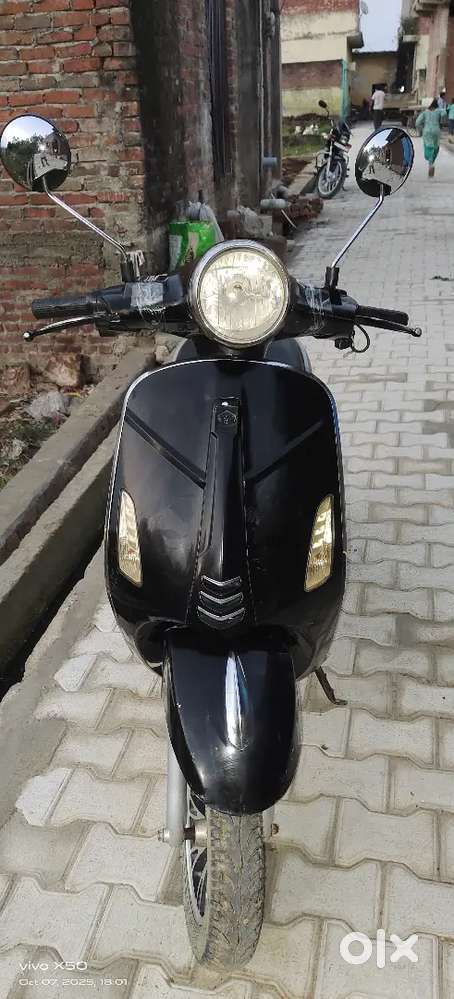Electric scooter