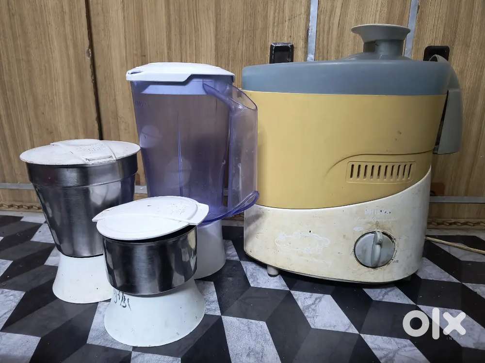 Bajaj juicer mixer grinder with 3 havey jar