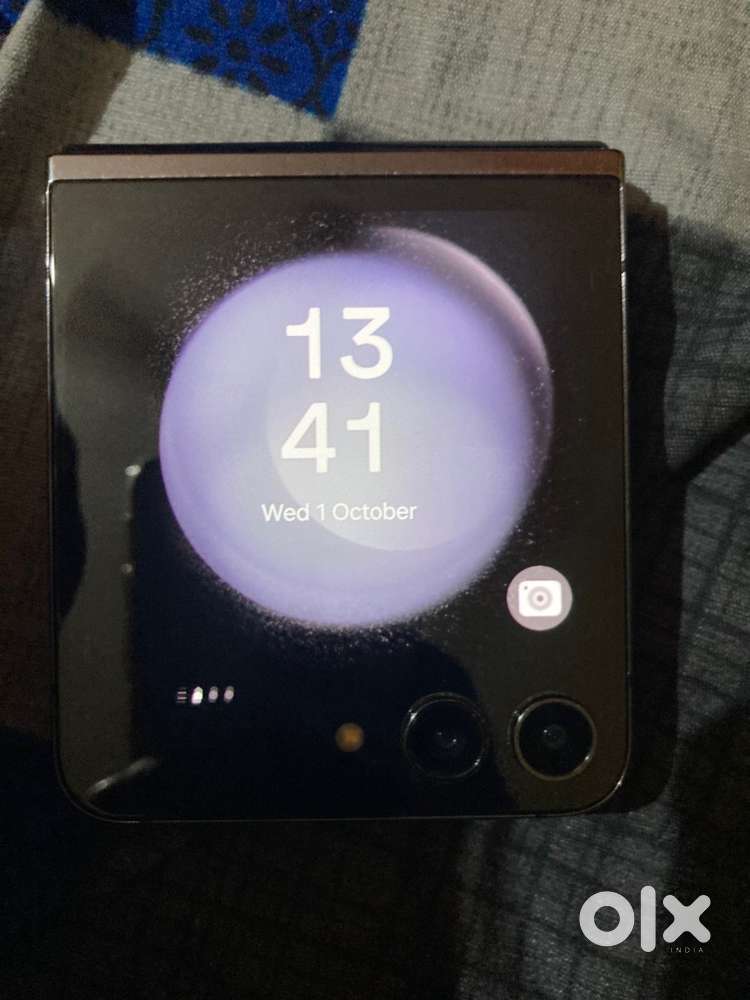 Galaxy flip 5
