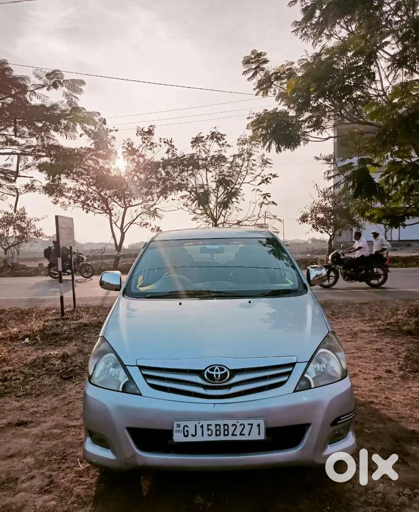 Toyota Innova 2010 Diesel 331000 Km Driven genuine