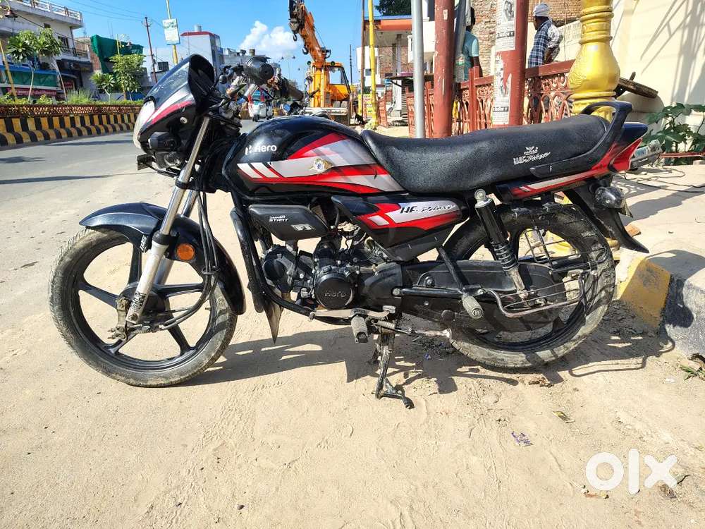 Hero HF DELUXE बहुत ही बढ़िया कंडीशन में जबरदस्त माइलेज के साथ