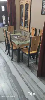 Dining table 6 seater