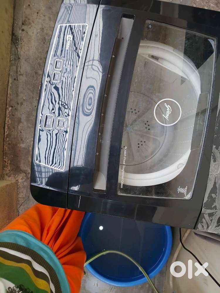 Godrej Washing Machine- 1 year old (with cover)