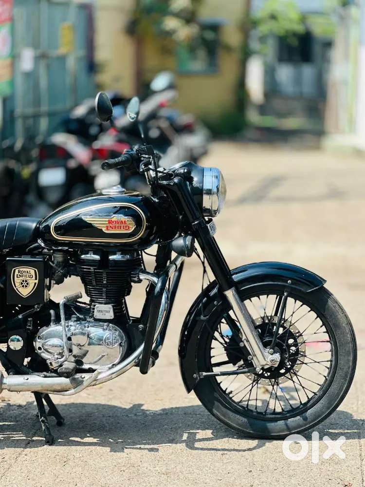 Royal Enfield Standard 350 [JAGIRA MOTORS]