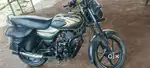 Carborator wali 70 ka mileage dene wala hi contact Karen