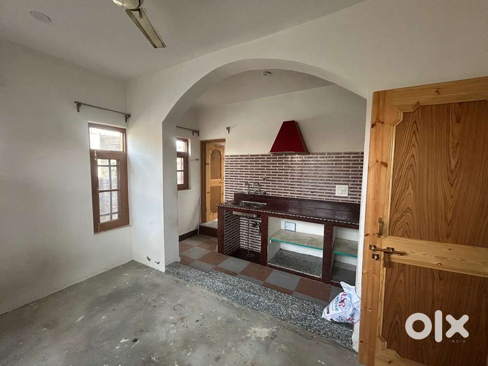 1BHK flat available for 13000