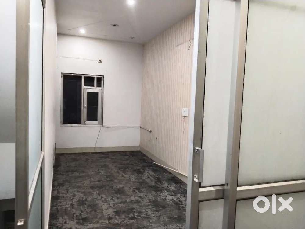 Ist and 2nd For office use a hall,room,kitchen,washroom