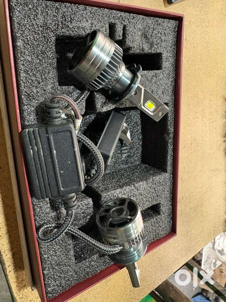 Led bulb h7 nd h8 6000 kelvin 110wt or 200wt warranty out