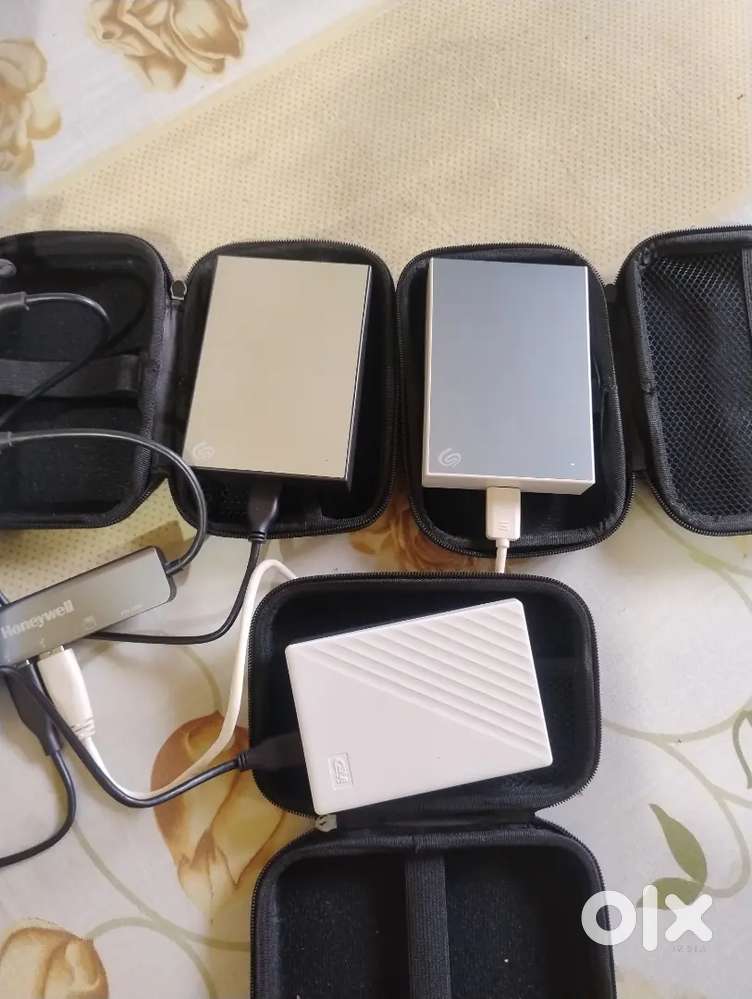 5 tb Seagate and WD external hard disk for sell