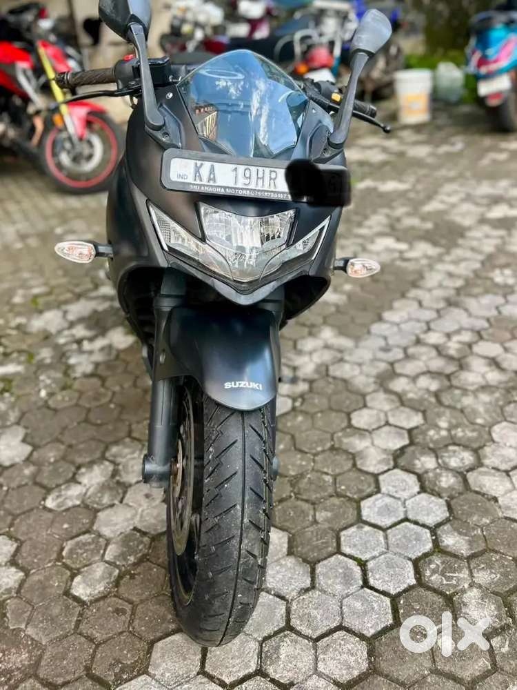2024 Gixxer SF250 , Excellent condition