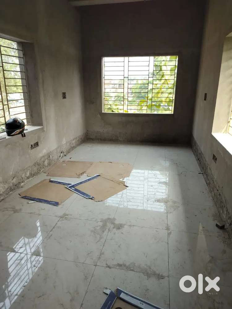 OFFICE SPACE AT FIRST FLOOR