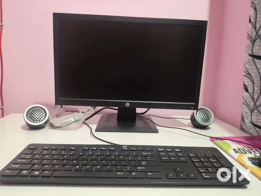 HP MONITOR 19 INCH EXLENT CONDITION
