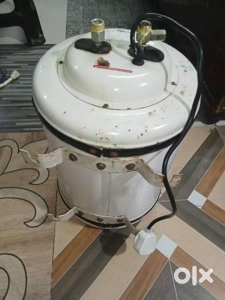 Geyser for sell