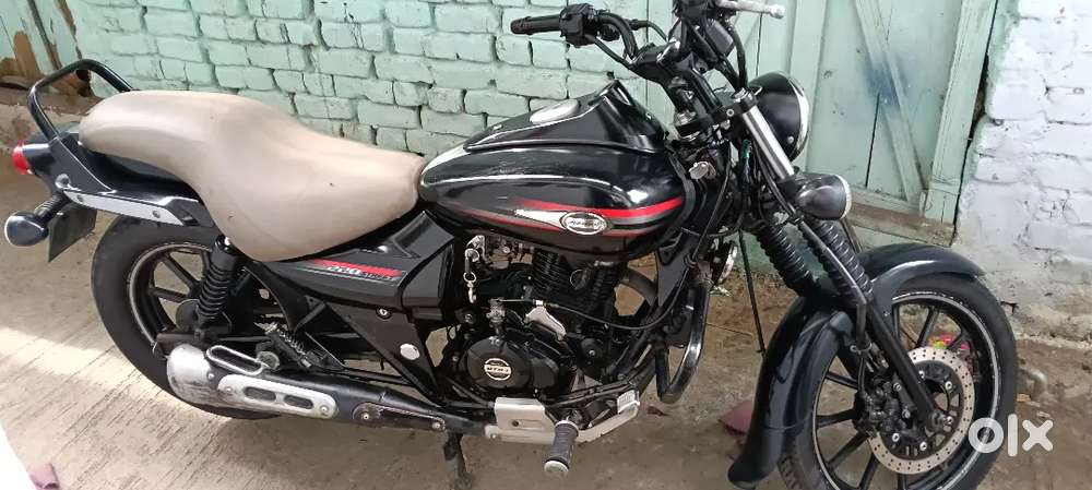Bajaj Avenger 220