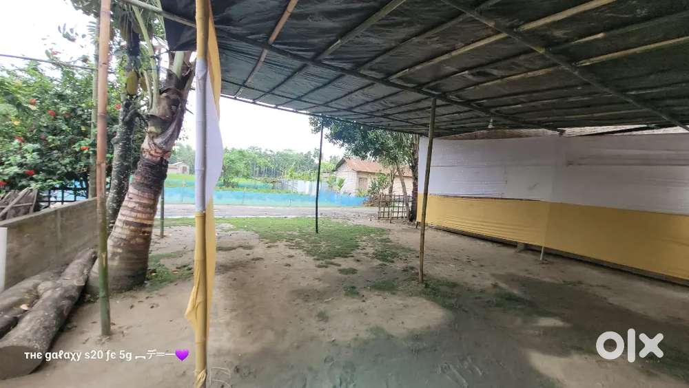 জরুরি ভিত্তিতে৫.৫ কাঠা জমি বিক্রি হবে,হেরাপাতির টানপাড়া রোডের সাথে